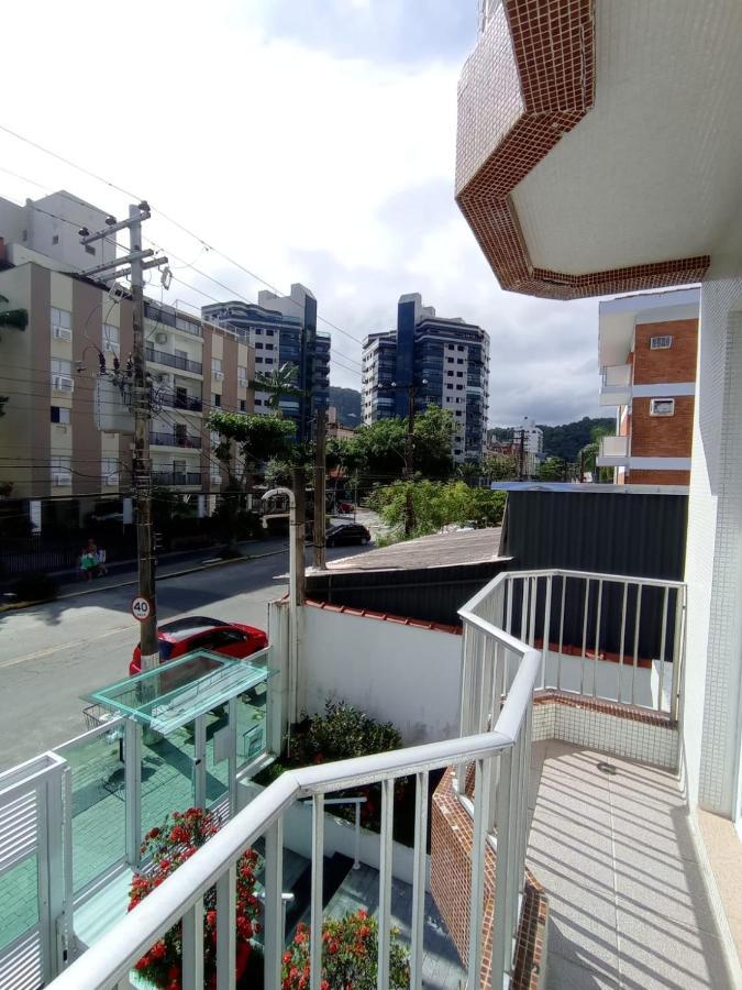 Apartamento Com Estacionamento, Wi-Fi, Ar Condicionado A 300 Metros Da Praia Da Enseada No Guaruja. エクステリア 写真