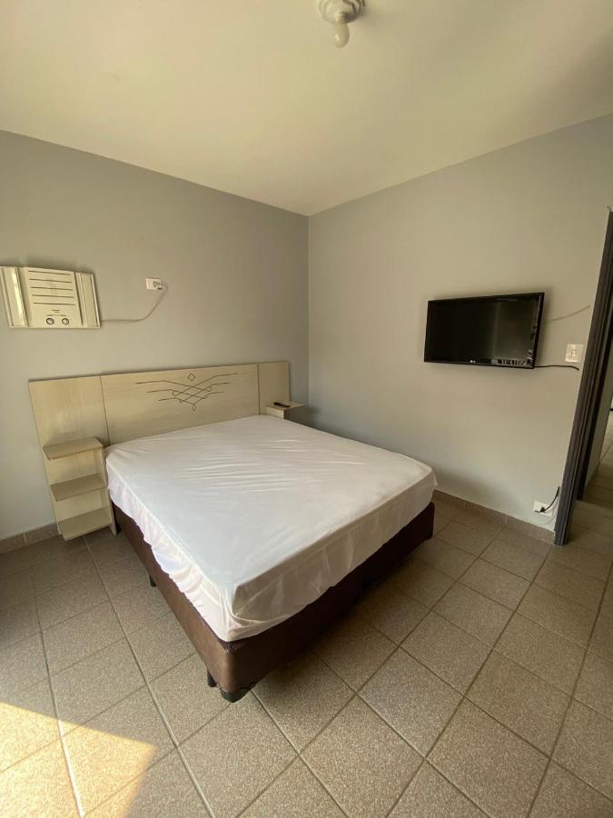Apartamento Com Estacionamento, Wi-Fi, Ar Condicionado A 300 Metros Da Praia Da Enseada No Guaruja. エクステリア 写真
