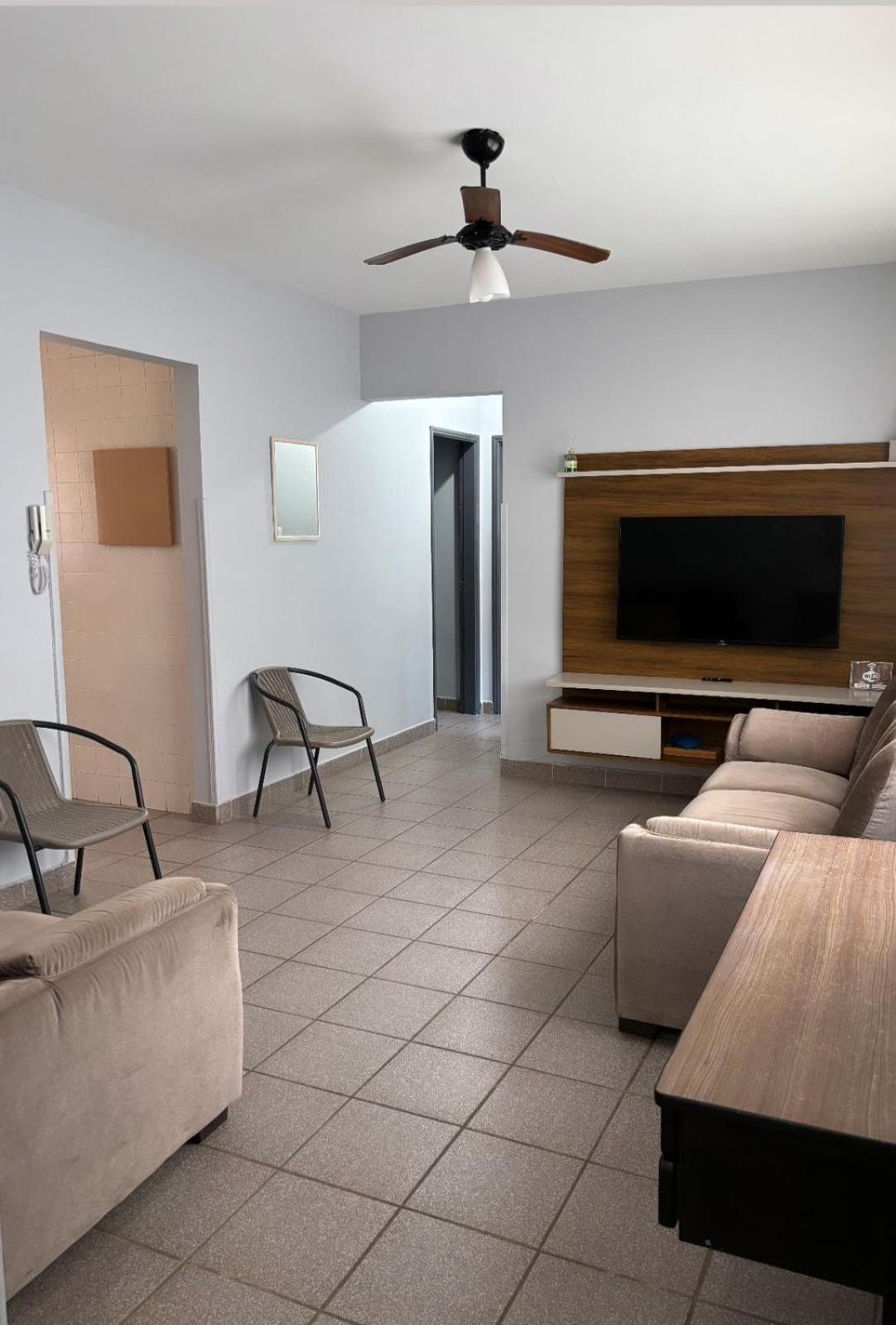 Apartamento Com Estacionamento, Wi-Fi, Ar Condicionado A 300 Metros Da Praia Da Enseada No Guaruja. エクステリア 写真